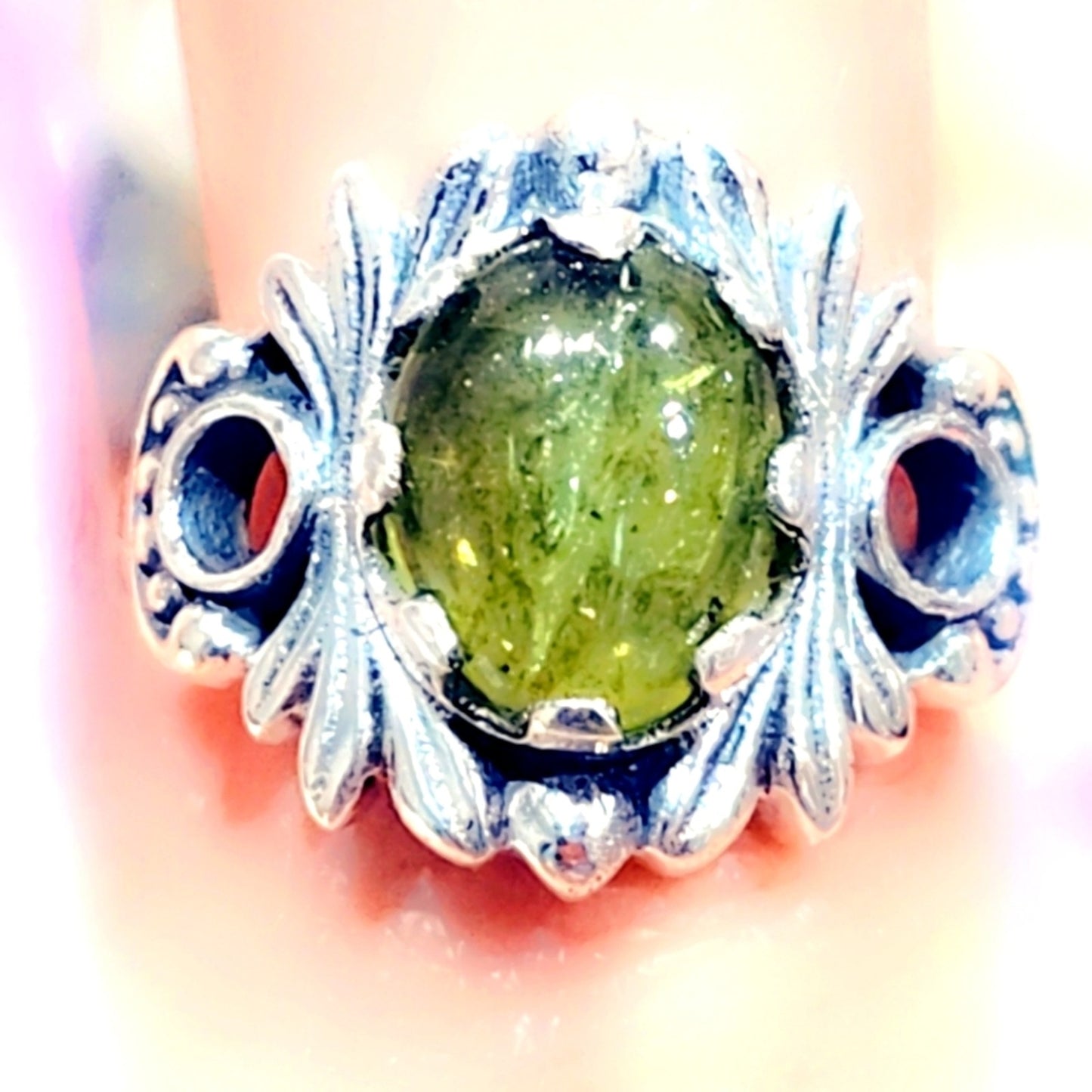 Fairy 🧚‍♂️ Band Sterling Silver Peridot Gemstone Ring